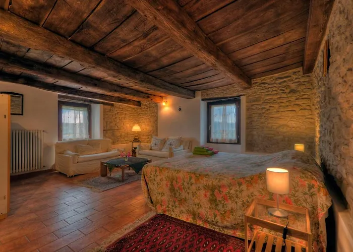 Castello Montesasso 펜션