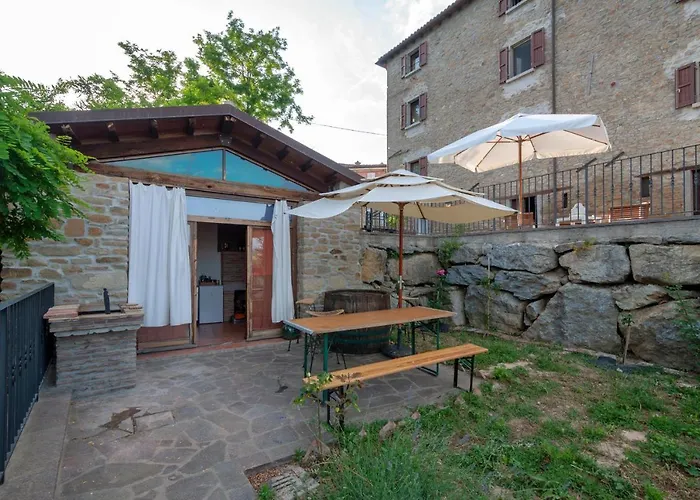 펜션 Castello Montesasso